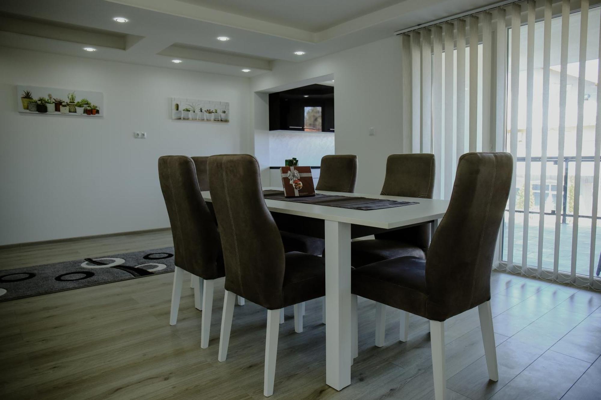 Deluxe Apartments Сараево Экстерьер фото