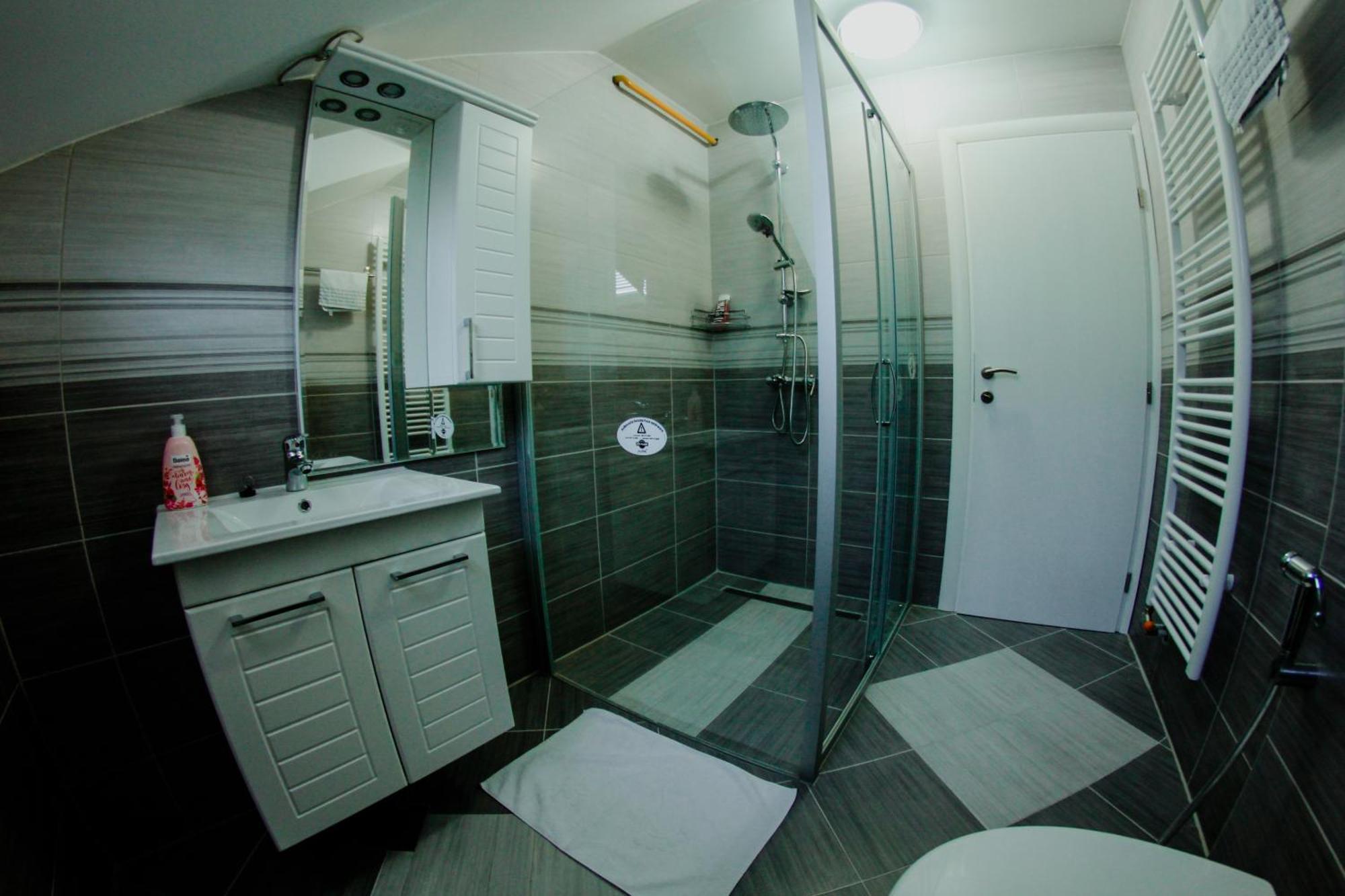 Deluxe Apartments Сараево Экстерьер фото
