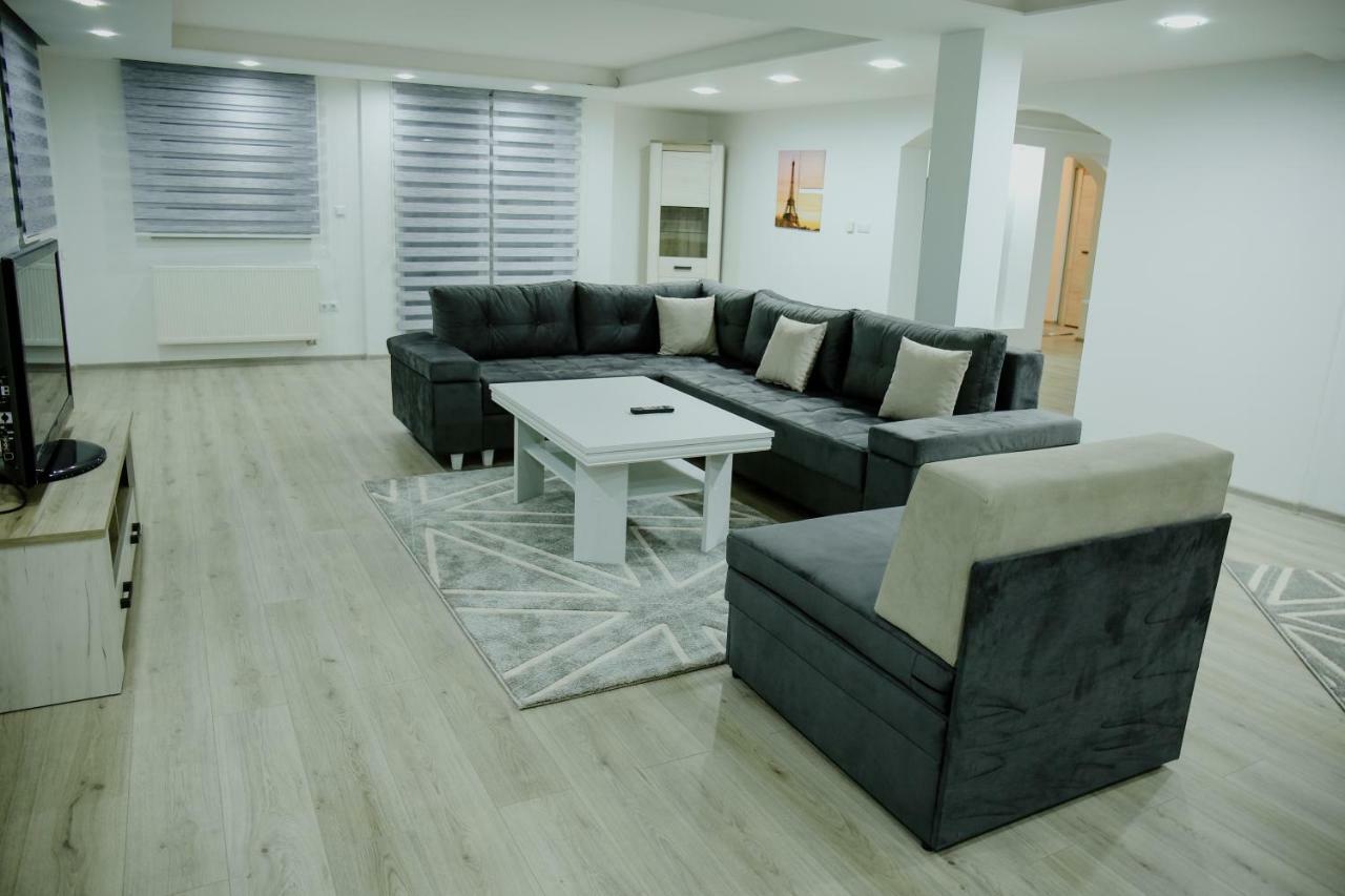 Deluxe Apartments Сараево Экстерьер фото