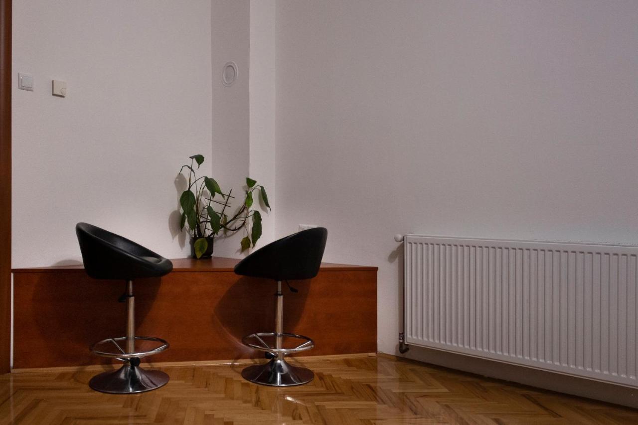Deluxe Apartments Сараево Экстерьер фото